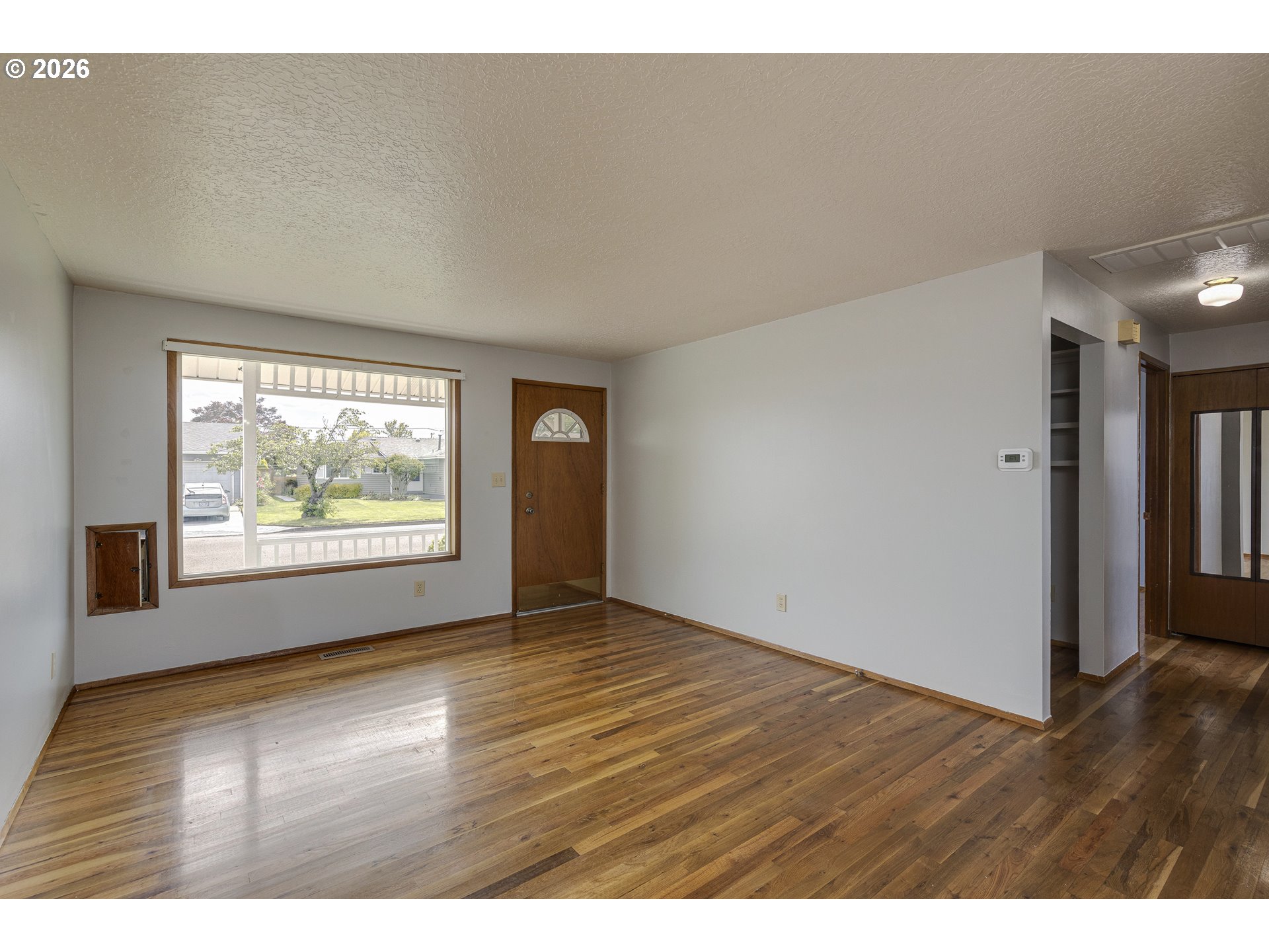 2043 Sallal Road Woodburn, OR 97071 - Photo 2 of 21