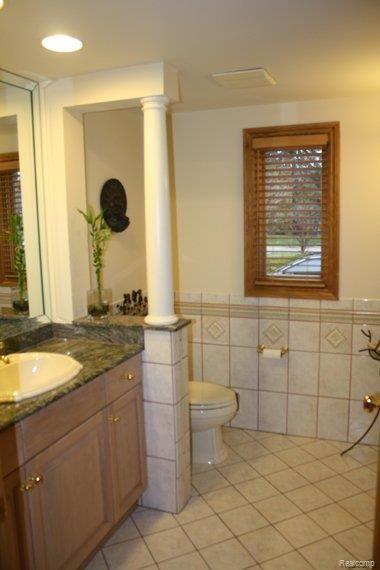 591 Oxford Road Grosse Pointe, MI 48236 - Photo 12 of 22 591O4