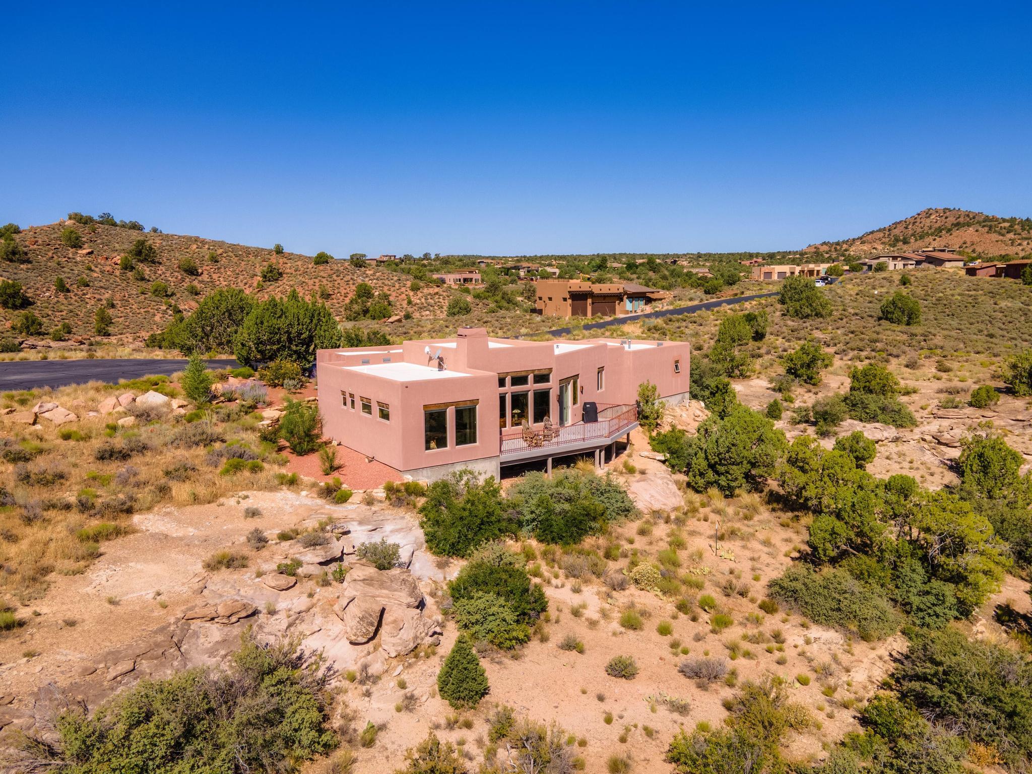 2907 Zuni Circle Springdale, UT 84767 - Photo 98 of 99 "Protected Views. End-of-Cul-de-Sac Privacy. Minutes from Zion NP."