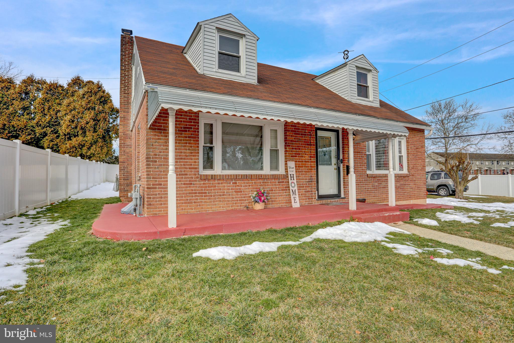 324 McClellan Street Reading, PA 19611 - Photo 2 of 29