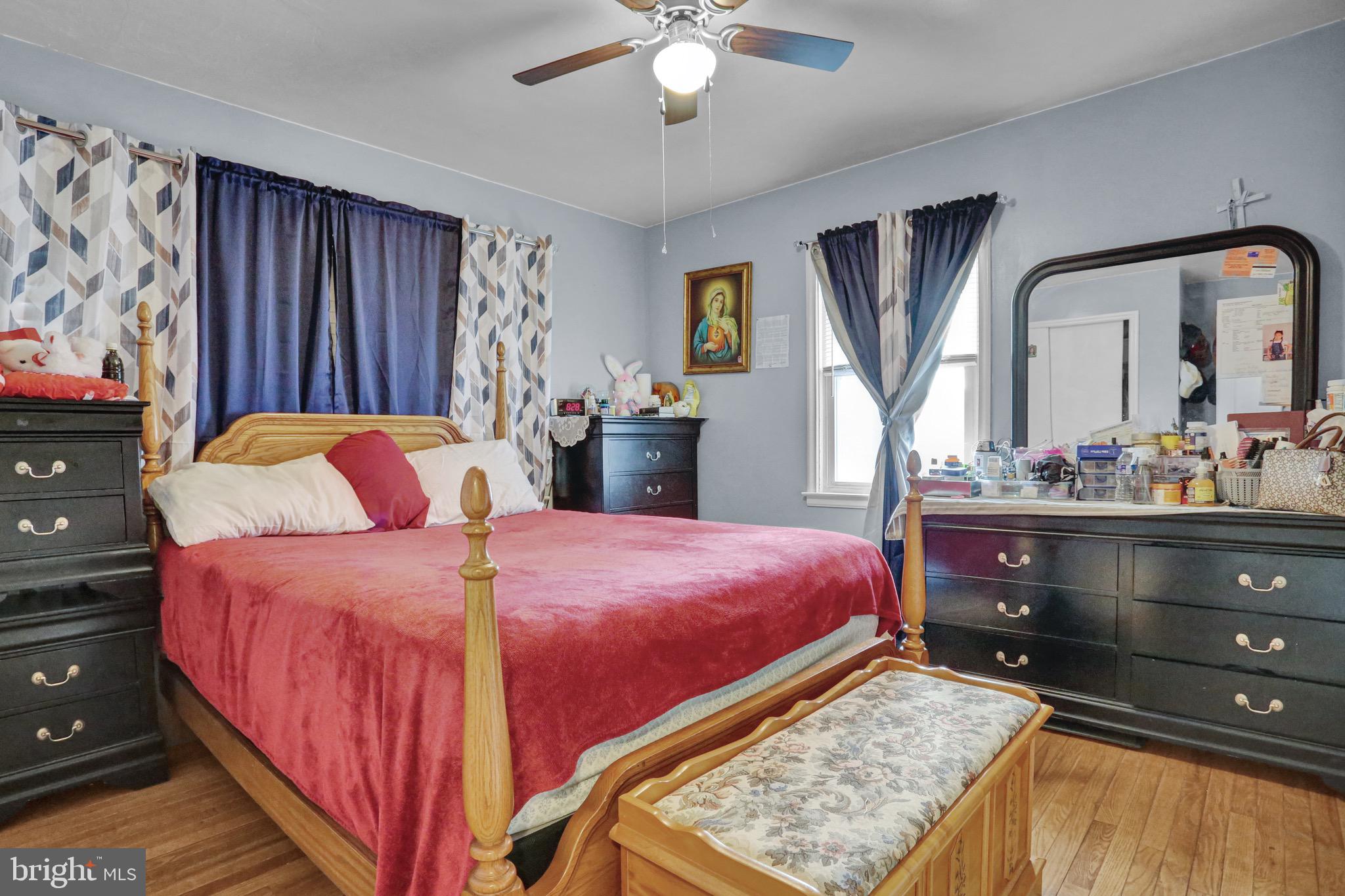 324 McClellan Street Reading, PA 19611 - Photo 6 of 29