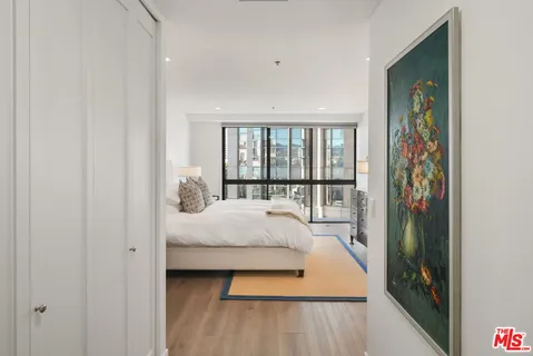 $1,395,000 | 10790 Wilshire Boulevard, Unit 503, Los Angeles, CA 90024