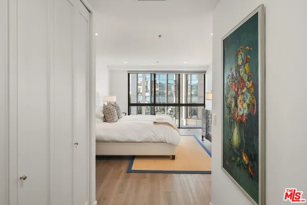 $1,395,000 | 10790 Wilshire Boulevard, Unit 503, Los Angeles, CA 90024
