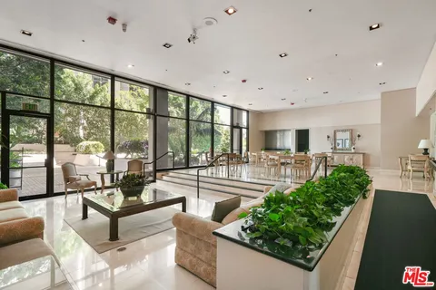 $1,395,000 | 10790 Wilshire Boulevard, Unit 503, Los Angeles, CA 90024