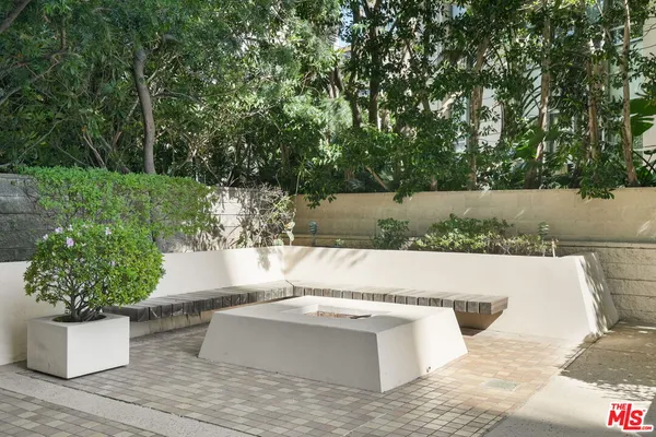 $1,395,000 | 10790 Wilshire Boulevard, Unit 503, Los Angeles, CA 90024