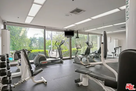 $1,395,000 | 10790 Wilshire Boulevard, Unit 503, Los Angeles, CA 90024