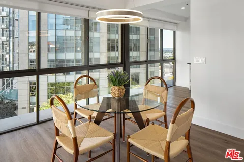 $1,395,000 | 10790 Wilshire Boulevard, Unit 503, Los Angeles, CA 90024