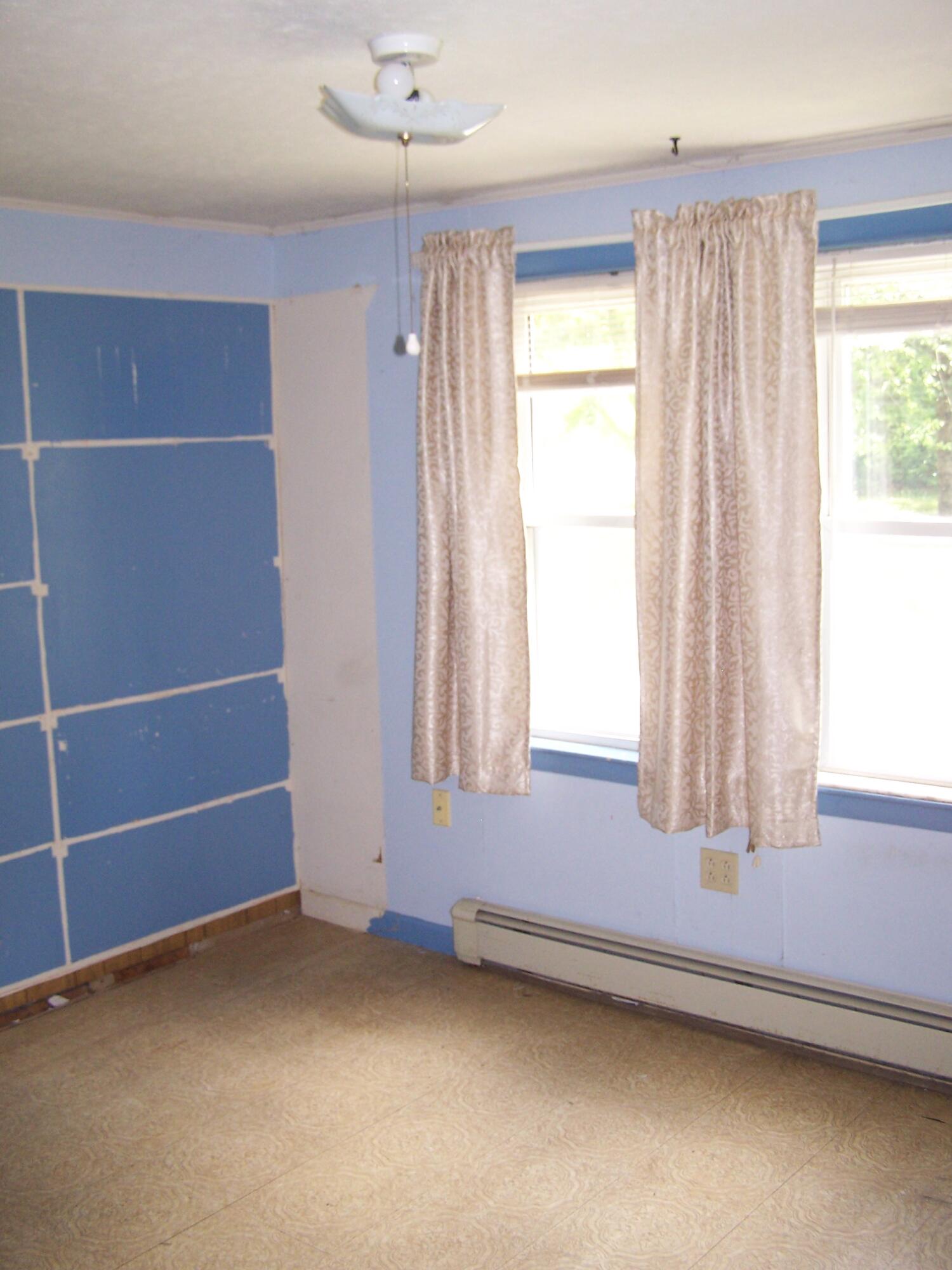 83 Elmwood Road Auburn, ME 04210 - Photo 23 of 56 103_0336