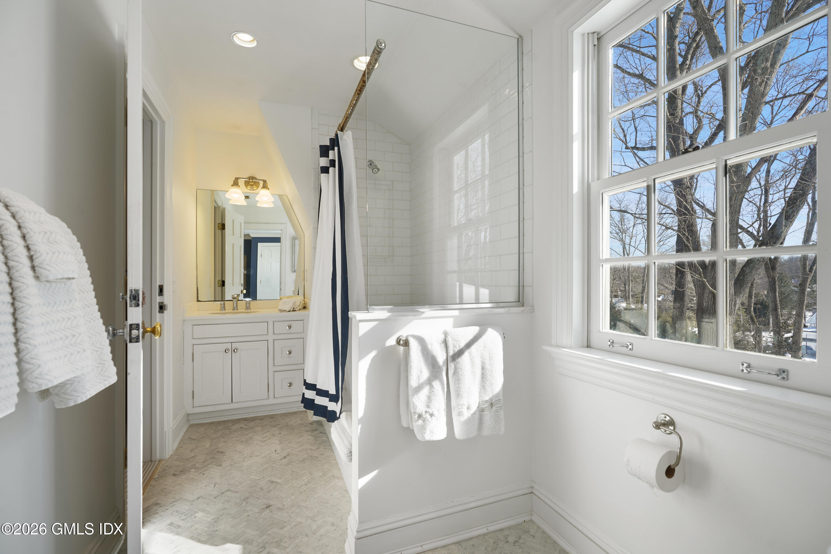 14 Pinecroft Road Greenwich, CT 06830 - Photo 41 of 47 DSC02903_1