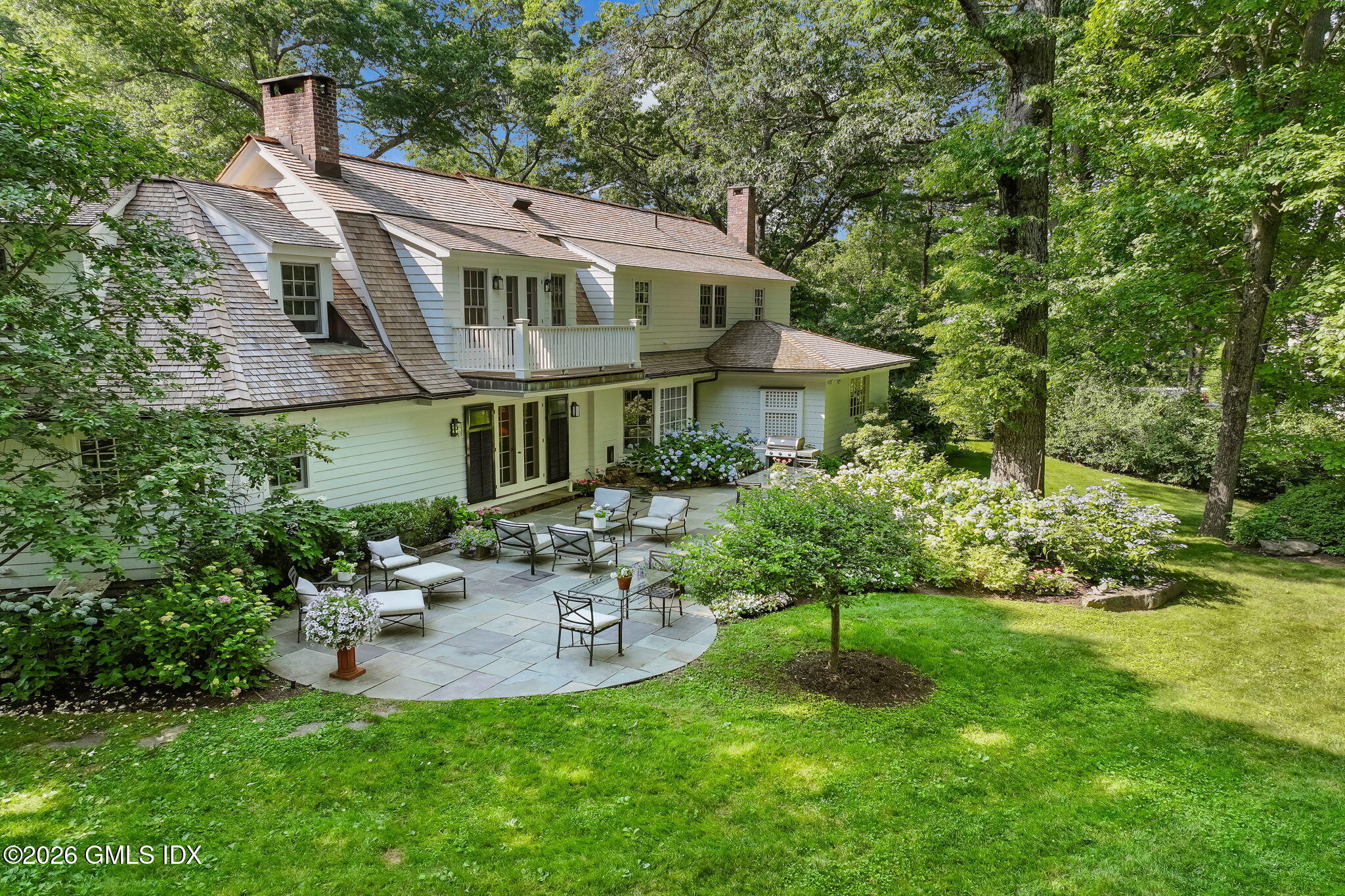 14 Pinecroft Road Greenwich, CT 06830 - Photo 5 of 47 14-web-or-mls-14-pinecroft-rd