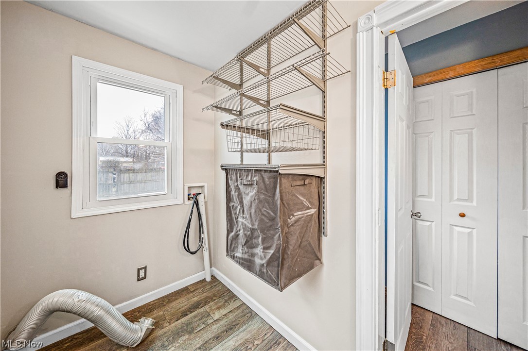 3910 State Road Ashtabula, OH 44004 - Photo 19 of 40 Laundry located on the main floor