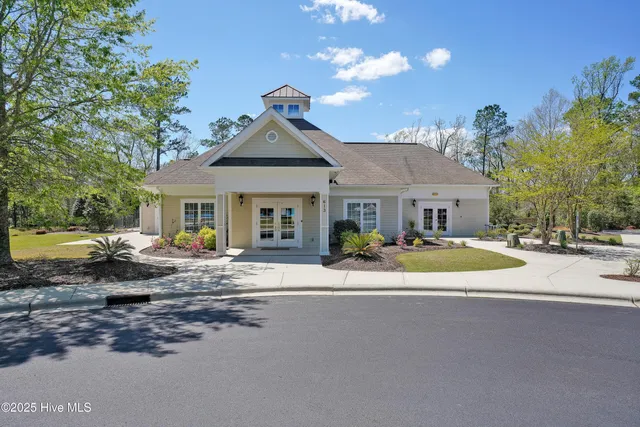 $695,000 | 664 Breezewood Drive Southeast, Bolivia, NC 28422