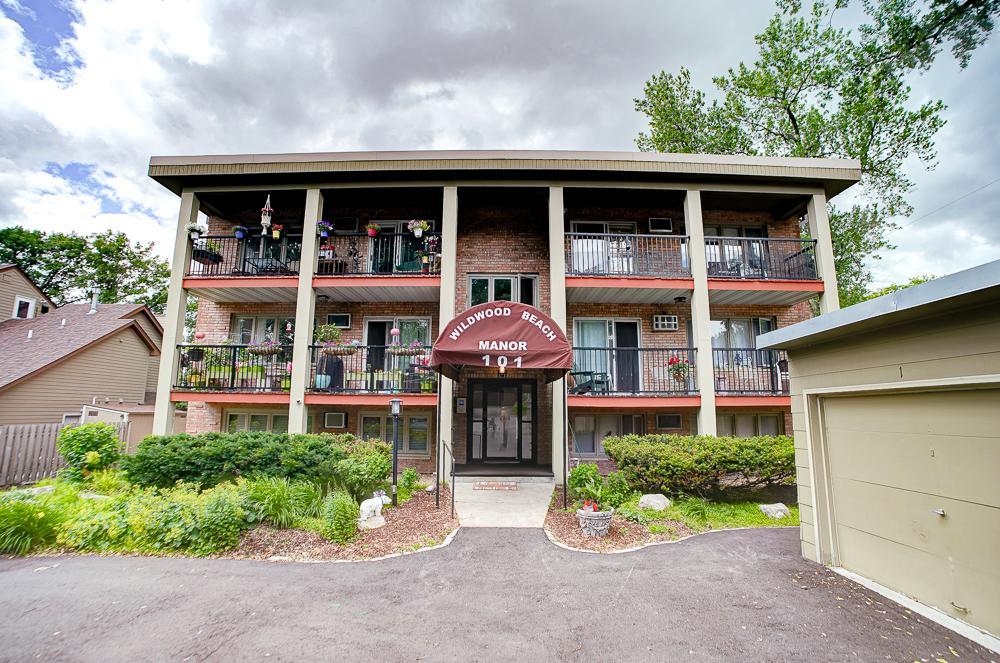 101 Wildwood Beach Road, Unit 2 Mahtomedi, MN 55115 - Photo 39 of 42