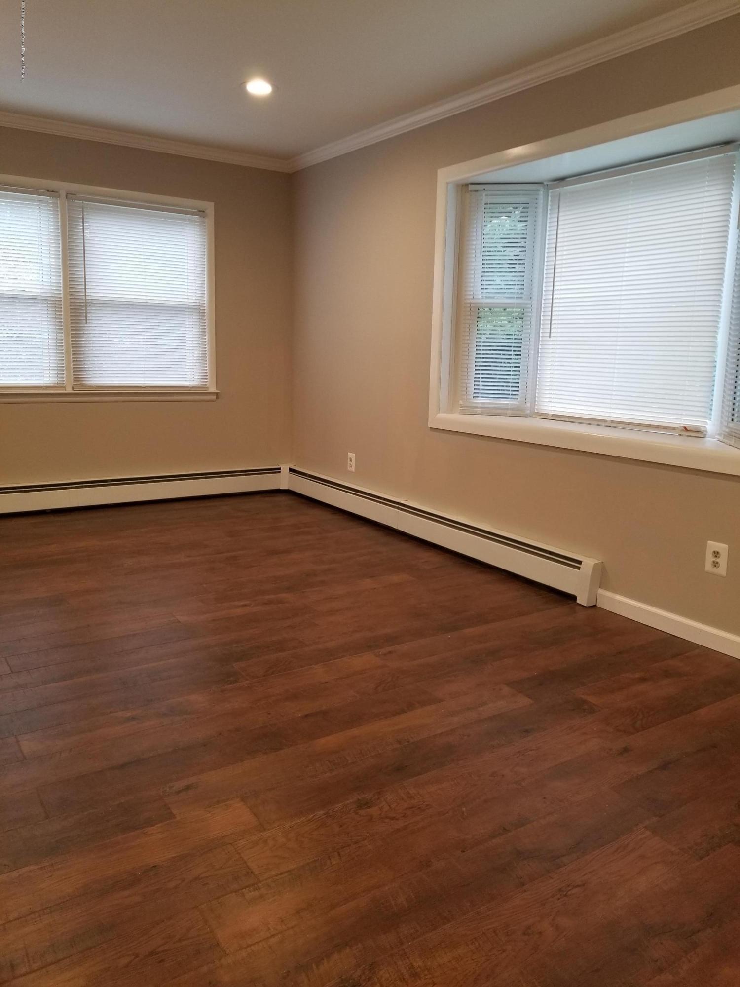 2 Riverton Road Toms River, NJ 08757 - Photo 12 of 22 Family Room