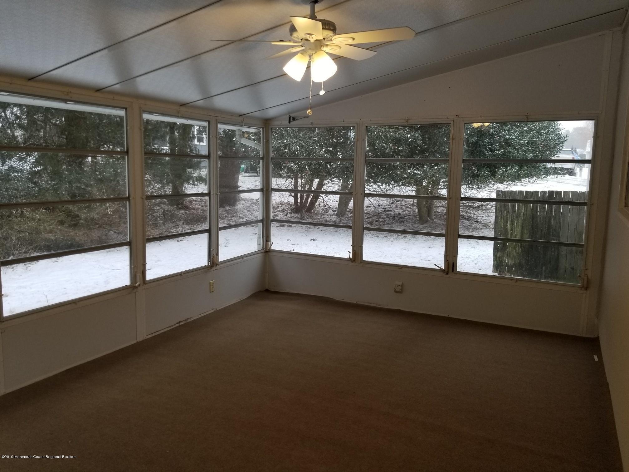 2 Riverton Road Toms River, NJ 08757 - Photo 20 of 22 Florida Room