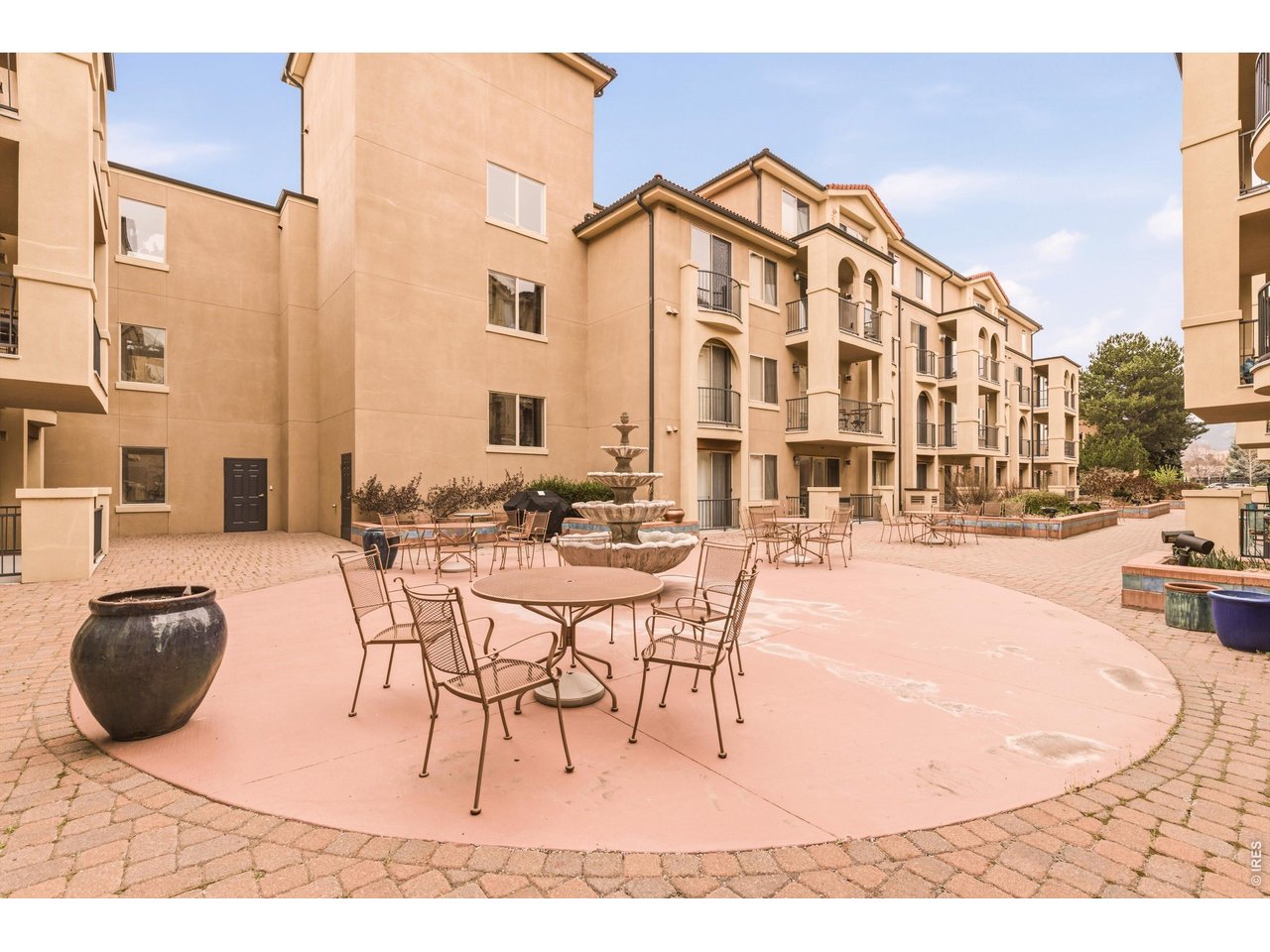 4500 Baseline Road, Unit 1204 Boulder, CO 80303 - Photo 27 of 29 Common Courtyard