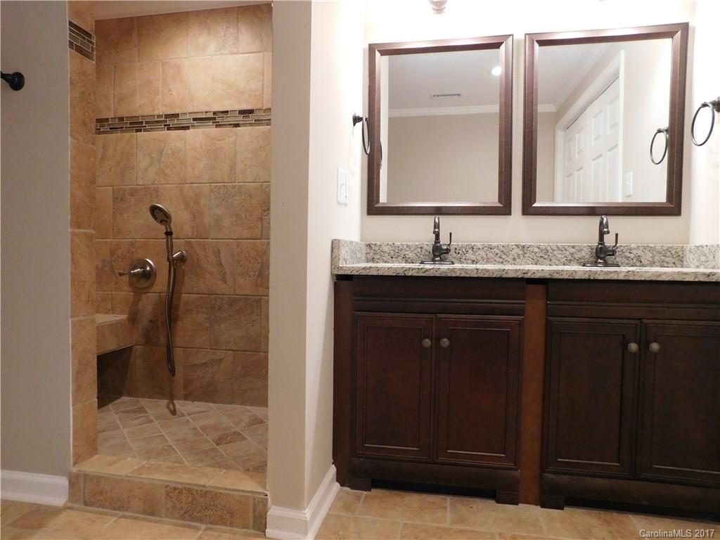 6639 Reddman Road Charlotte, NC 28212 - Photo 15 of 23