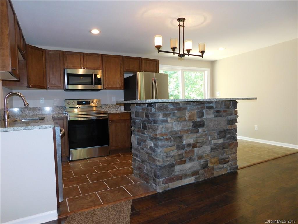 6639 Reddman Road Charlotte, NC 28212 - Photo 7 of 23