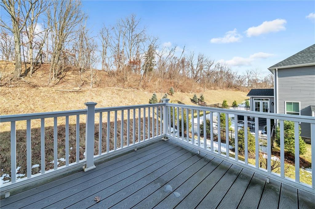 112 Cole Drive McKees Rocks, PA 15136 - Photo 20 of 21 Gallery Image 20