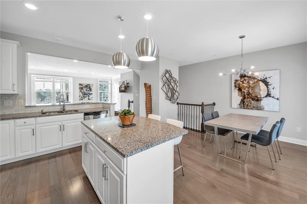 112 Cole Drive McKees Rocks, PA 15136 - Photo 8 of 21 Gallery Image 8