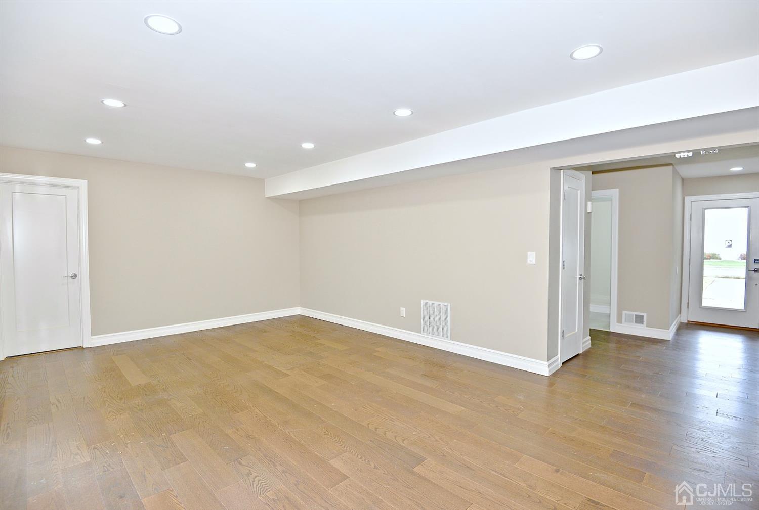 40 Arvin Road Old Bridge, NJ 08857 - Photo 12 of 32 Gallery Image 12