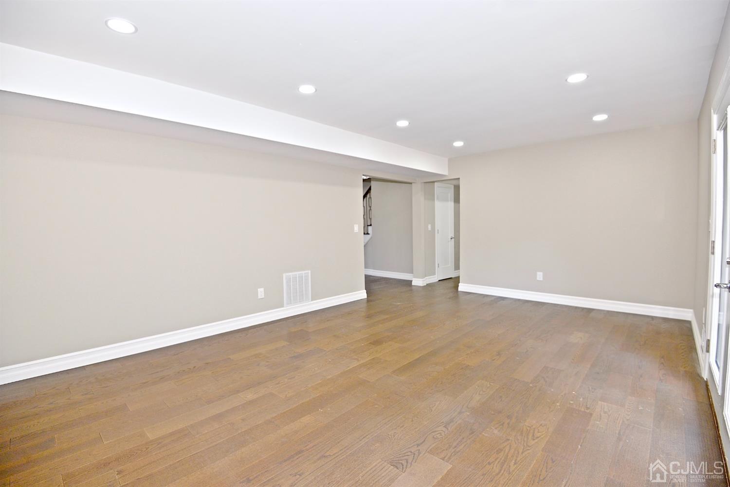 40 Arvin Road Old Bridge, NJ 08857 - Photo 13 of 32 Gallery Image 13