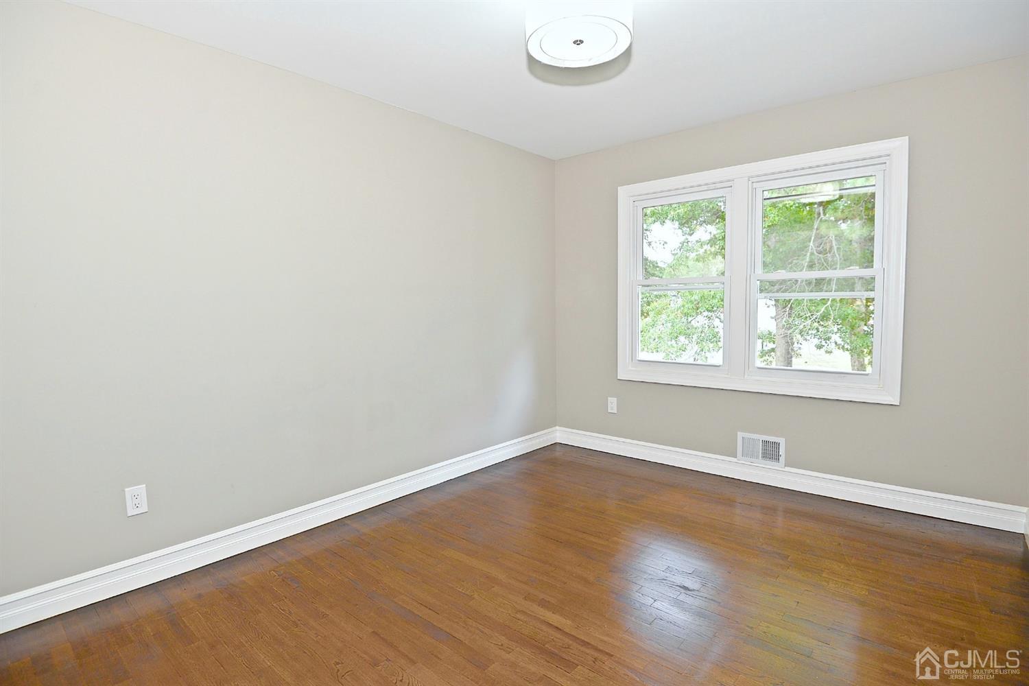 40 Arvin Road Old Bridge, NJ 08857 - Photo 17 of 32 Gallery Image 17