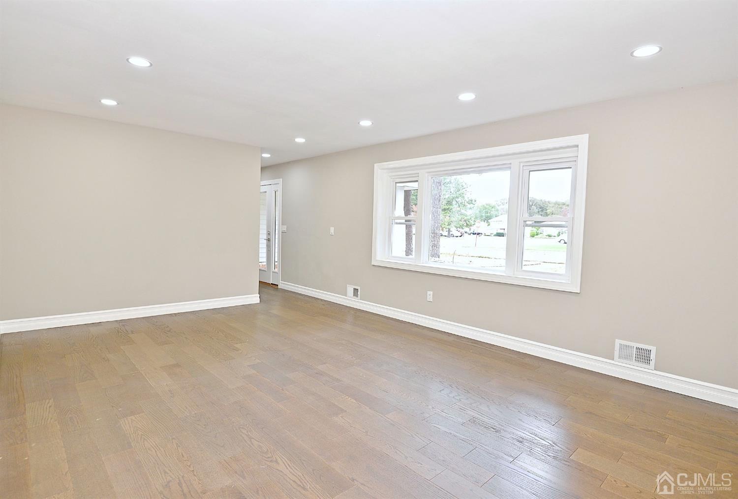 40 Arvin Road Old Bridge, NJ 08857 - Photo 6 of 32 Gallery Image 6