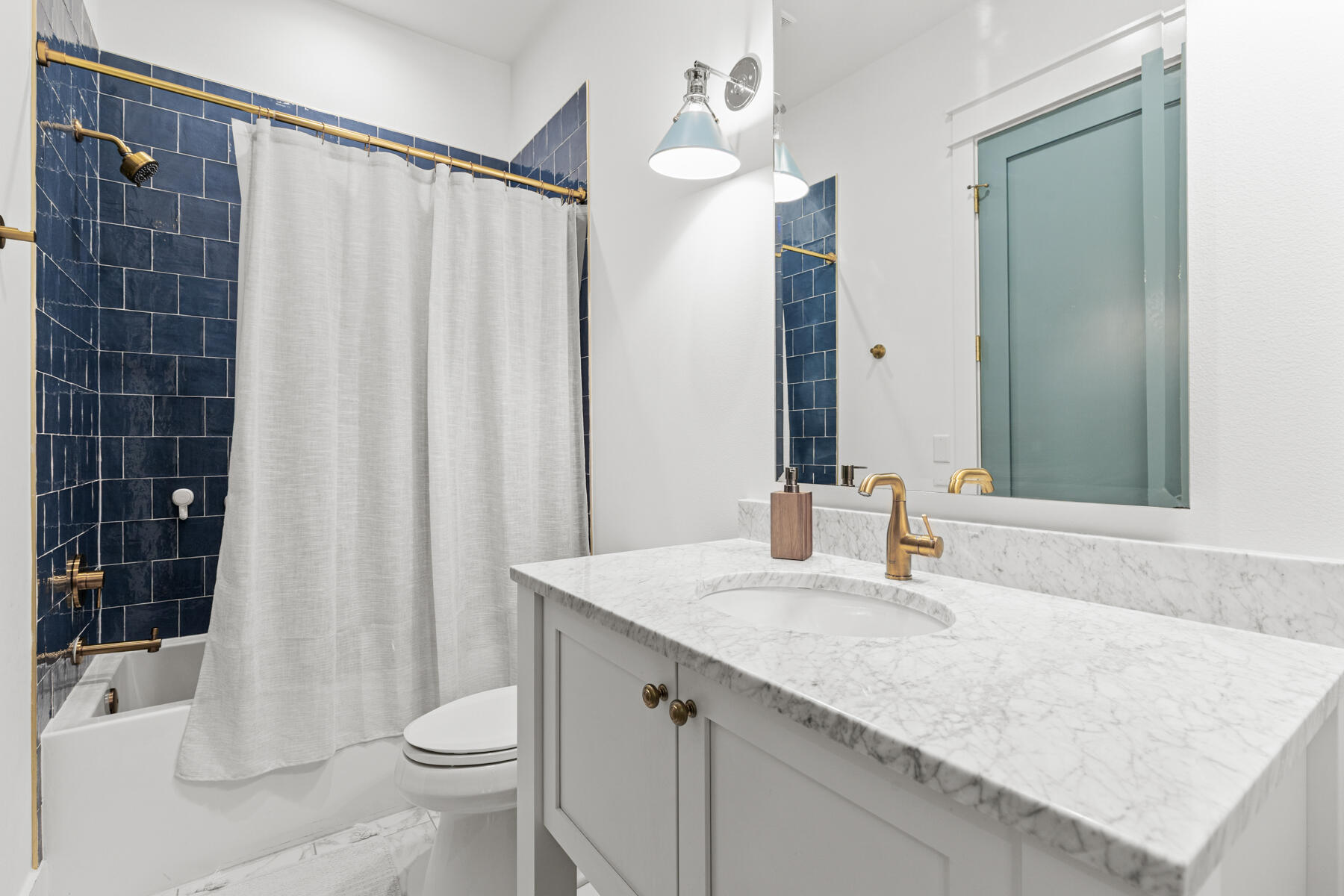 231 Catface Dr Inlet Beach Inlet Beach, FL 32461 - Photo 27 of 45 Guest Bathroom