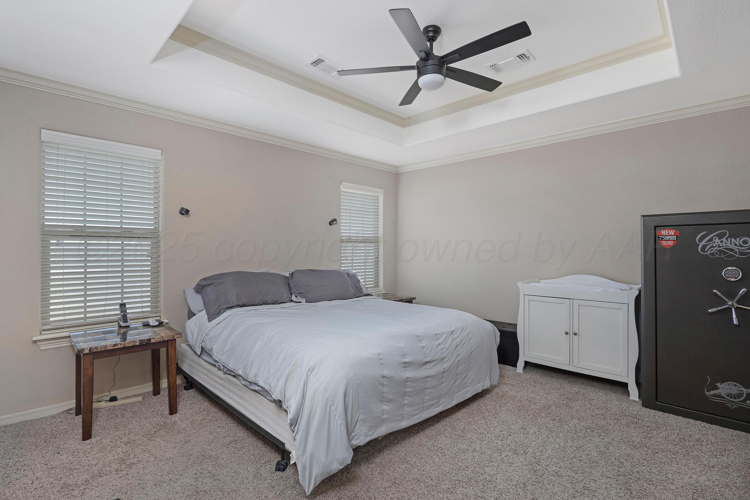 1371 Grasslands Road Bushland, TX 79124 - Photo 14 of 36 13-Primary Bedroom