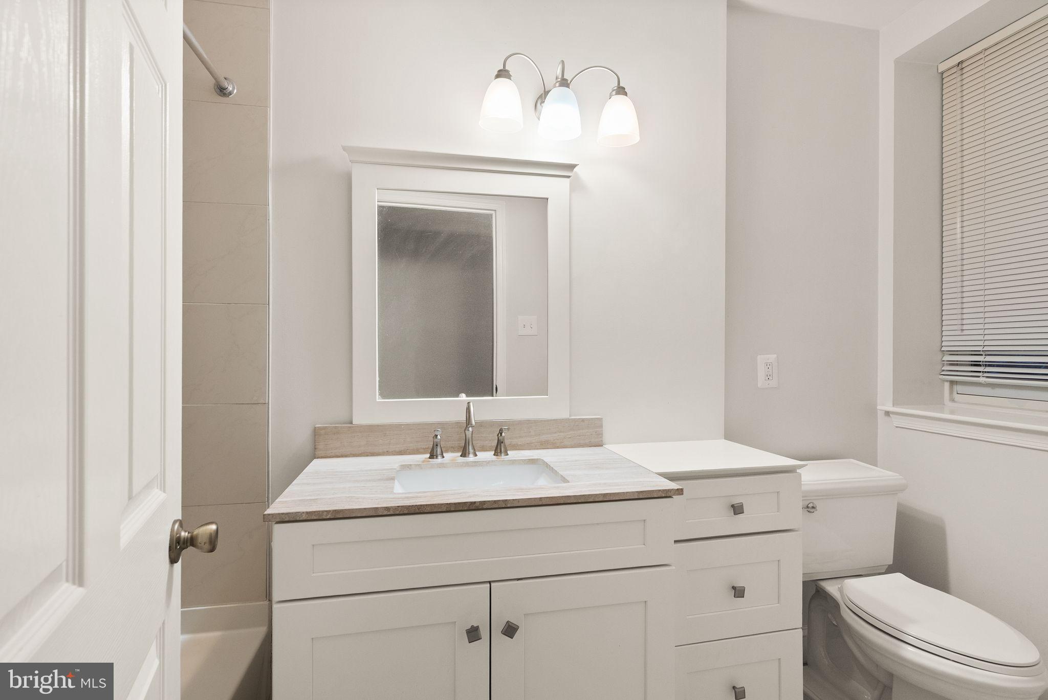 1733 20th Street Northwest, Unit 301 Washington, DC 20009 - Photo 16 of 20
