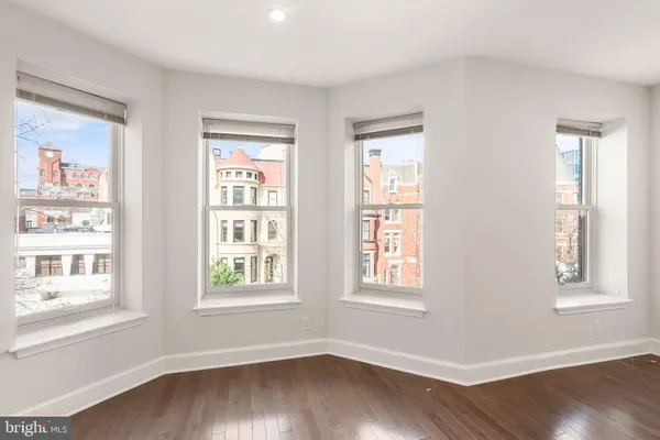 $2,500 | 1733 20th Street Northwest, Unit 301, Washington, DC 20009