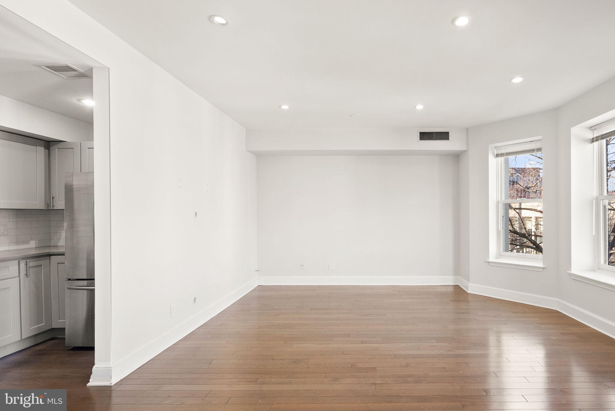 1733 20th Street Northwest, Unit 301 Washington, DC 20009 - Photo 6 of 20