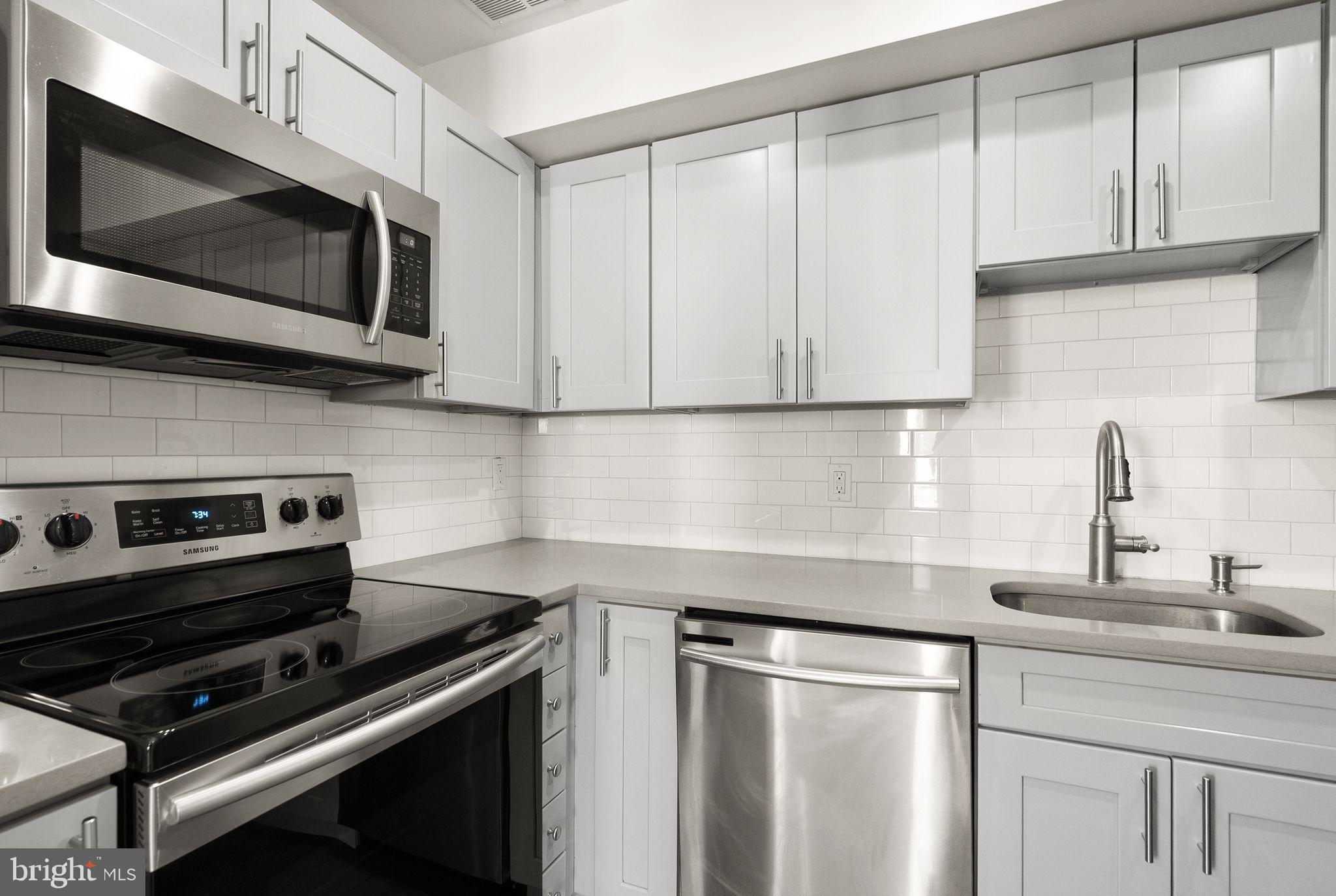 1733 20th Street Northwest, Unit 301 Washington, DC 20009 - Photo 9 of 20