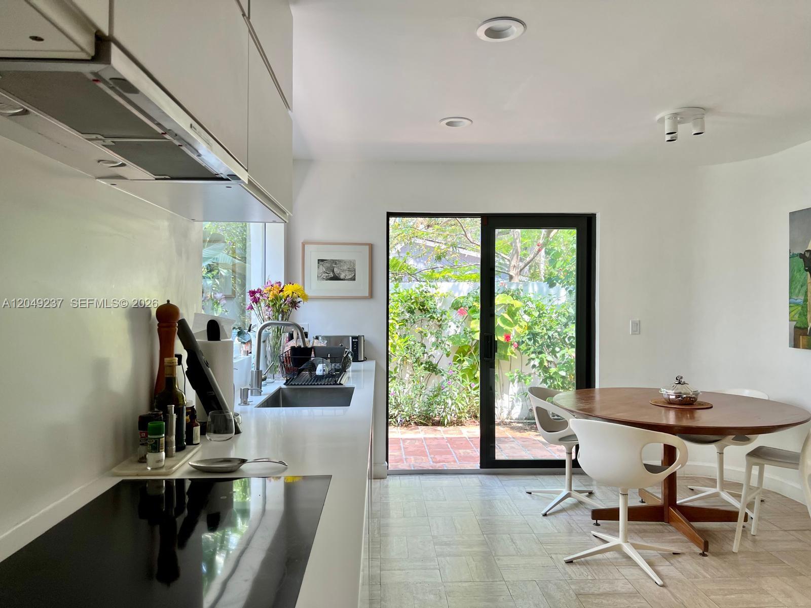 4101 Battersea Road, Unit 1 Miami, FL 33133 - Photo 10 of 25