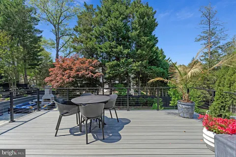 $2,375,000 | 1228 Perry William Drive, McLean, VA 22101