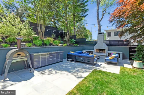 $2,375,000 | 1228 Perry William Drive, McLean, VA 22101
