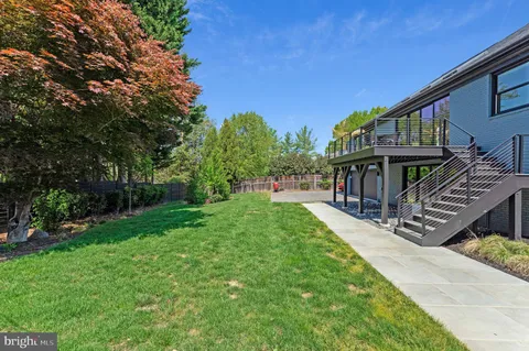 $2,375,000 | 1228 Perry William Drive, McLean, VA 22101