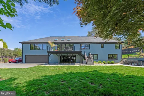 $2,375,000 | 1228 Perry William Drive, McLean, VA 22101