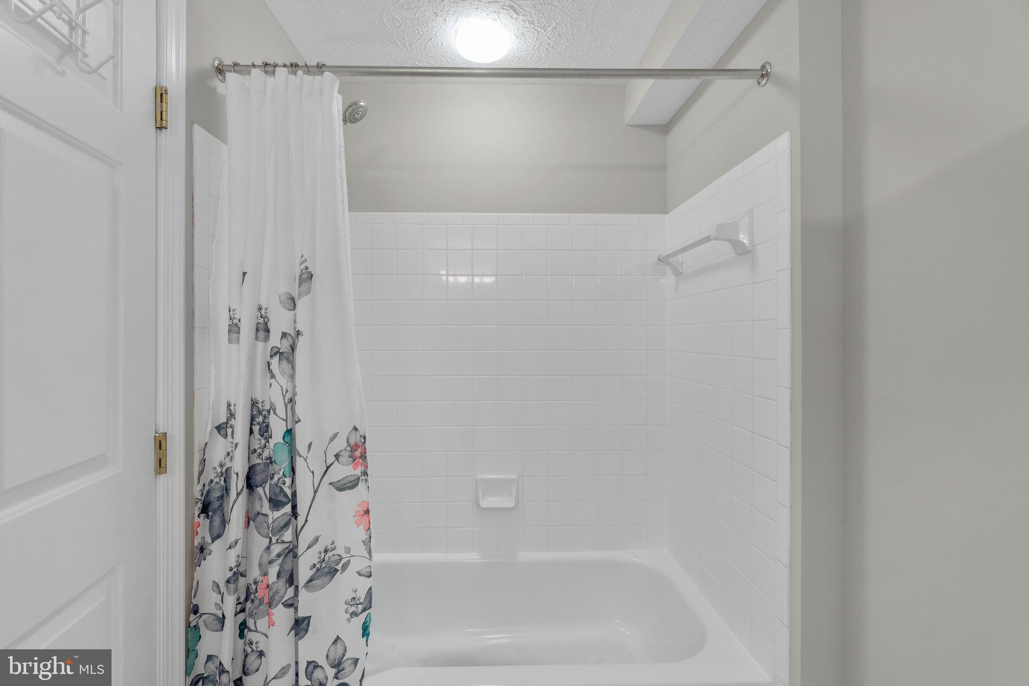 7906 Valley Manor Road, Unit 101 Owings Mills, MD 21117 - Photo 18 of 22 Bath