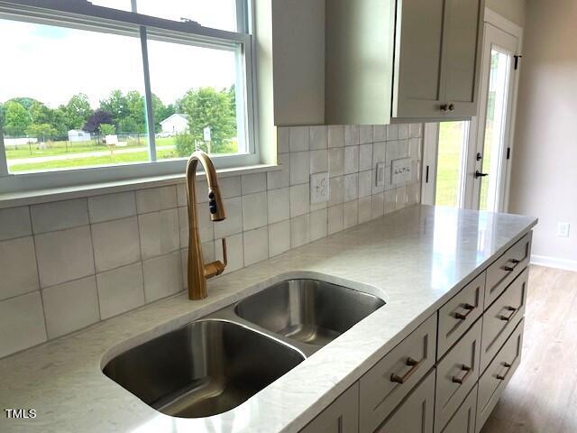 1810 Johnson Road Burlington, NC 27217 - Photo 6 of 19 counter