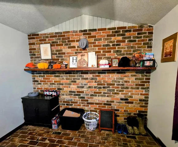 $169,900 | 515 2nd Street Northwest, Pipestone, MN 56164