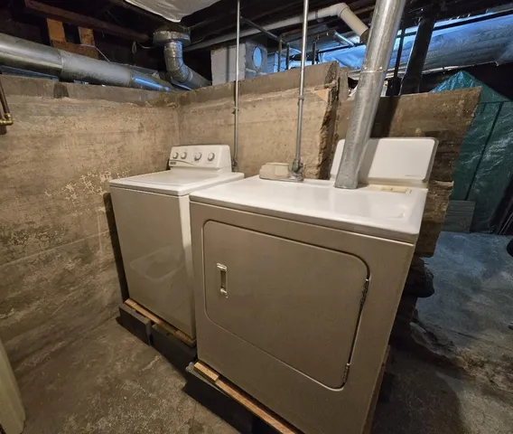 $169,900 | 515 2nd Street Northwest, Pipestone, MN 56164