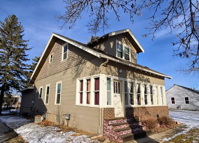 $169,900 | 515 2nd Street Northwest, Pipestone, MN 56164