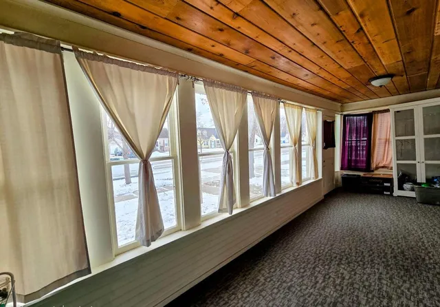 $169,900 | 515 2nd Street Northwest, Pipestone, MN 56164