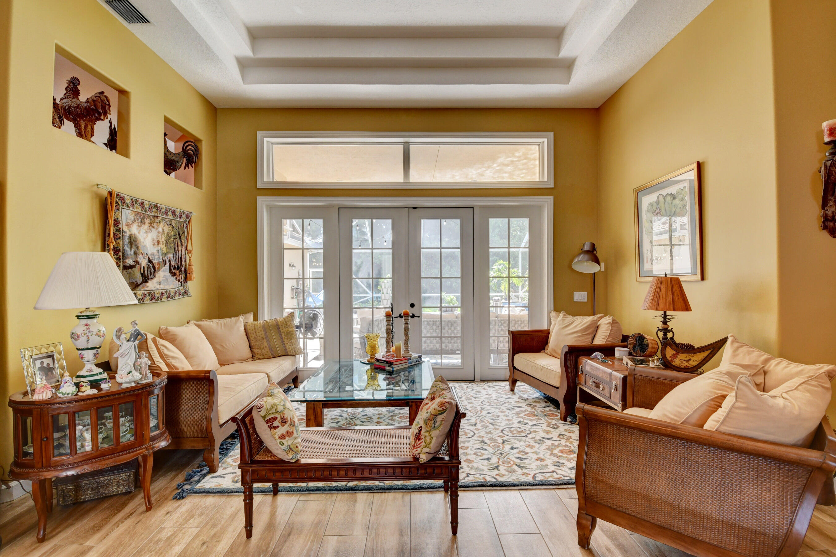 9557 Parkview Avenue Boca Raton, FL 33428 - Photo 8 of 68 DSC_3015_6_7_8_9