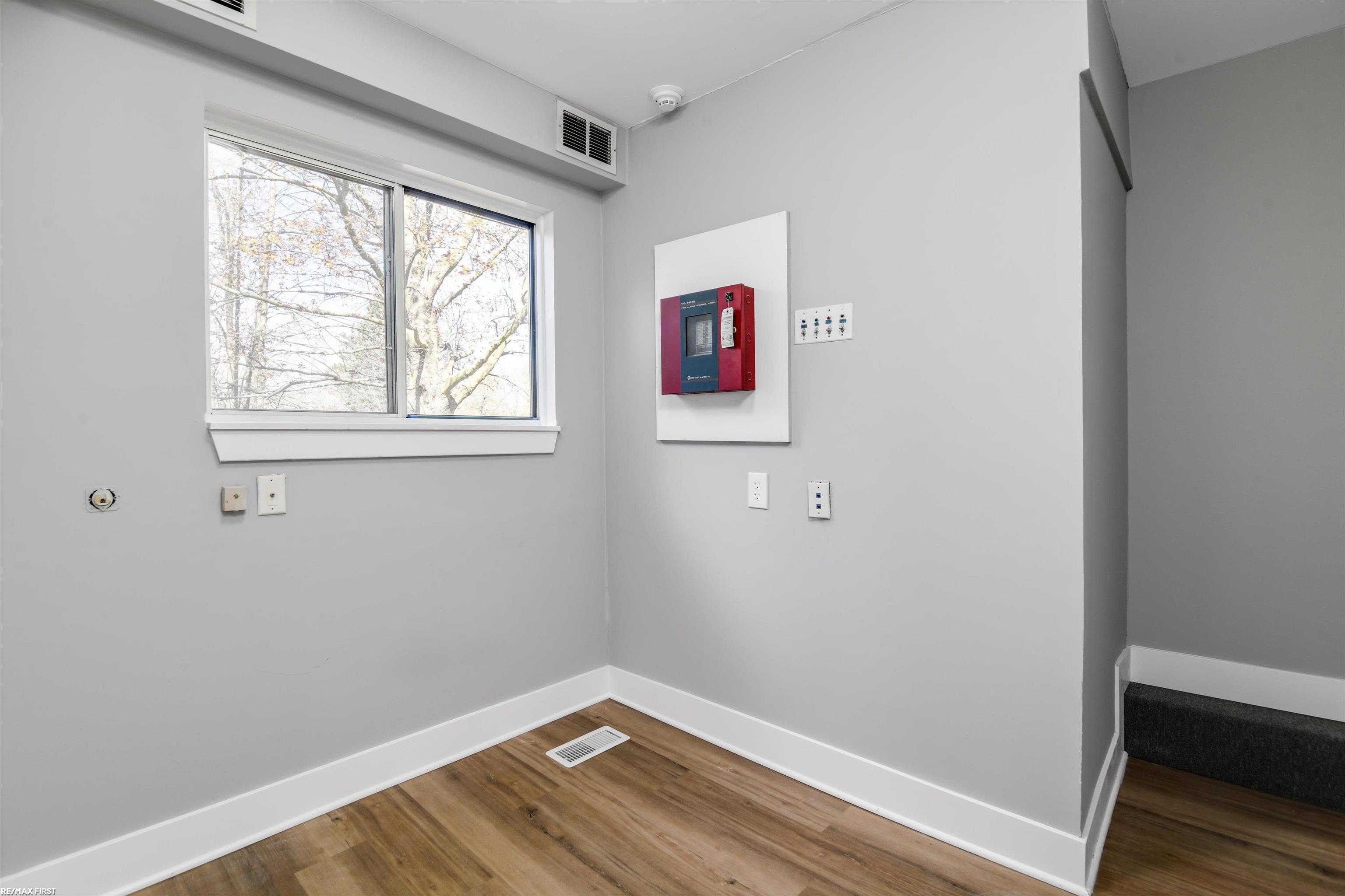 56595 Omo Road Macomb, MI 48042 - Photo 22 of 27 50108068-21.JPG