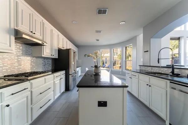 $735,000 | 715 Skyler Street, Argyle, TX 76226