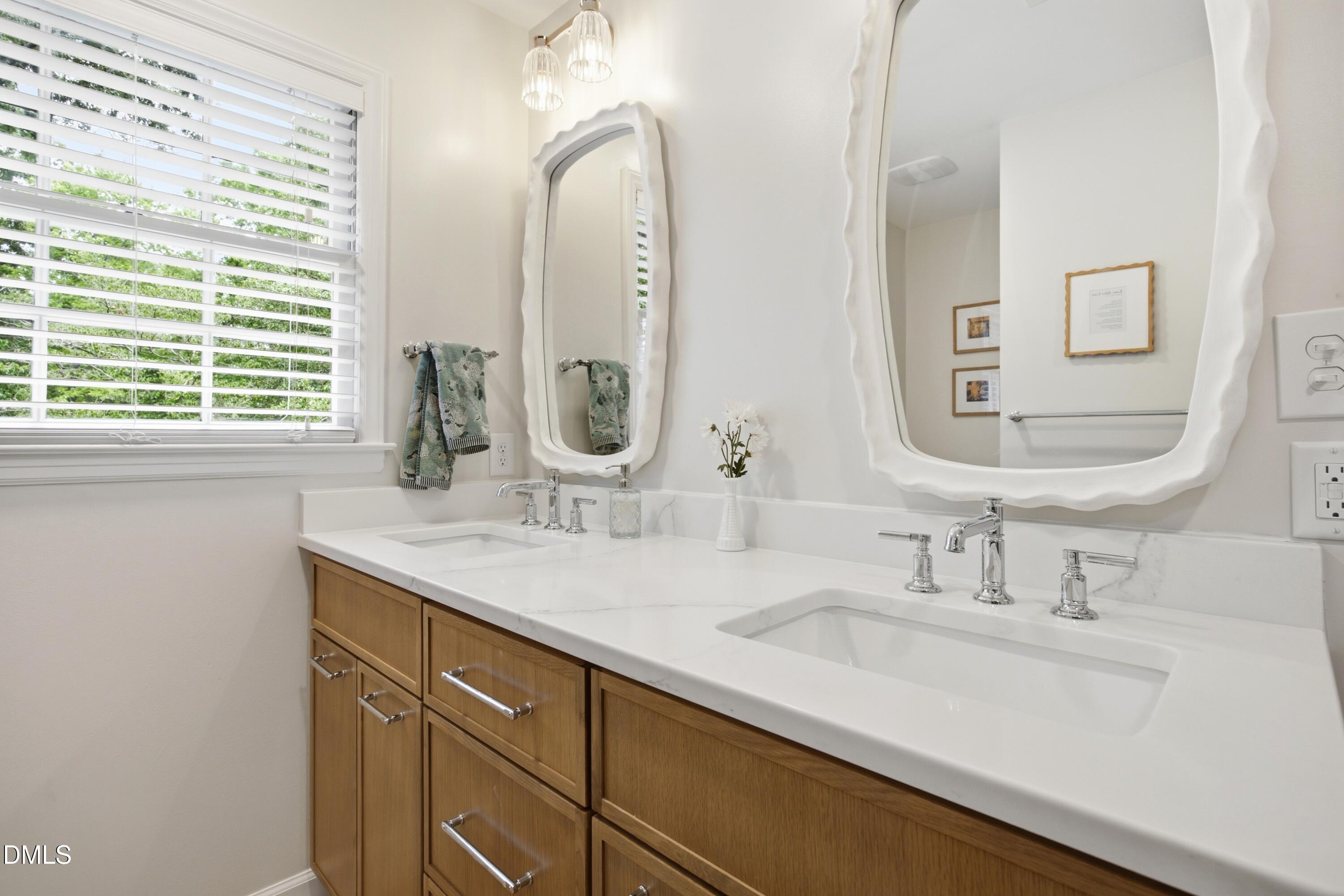 2804 Pidgeon Hill Road Raleigh, NC 27613 - Photo 16 of 28