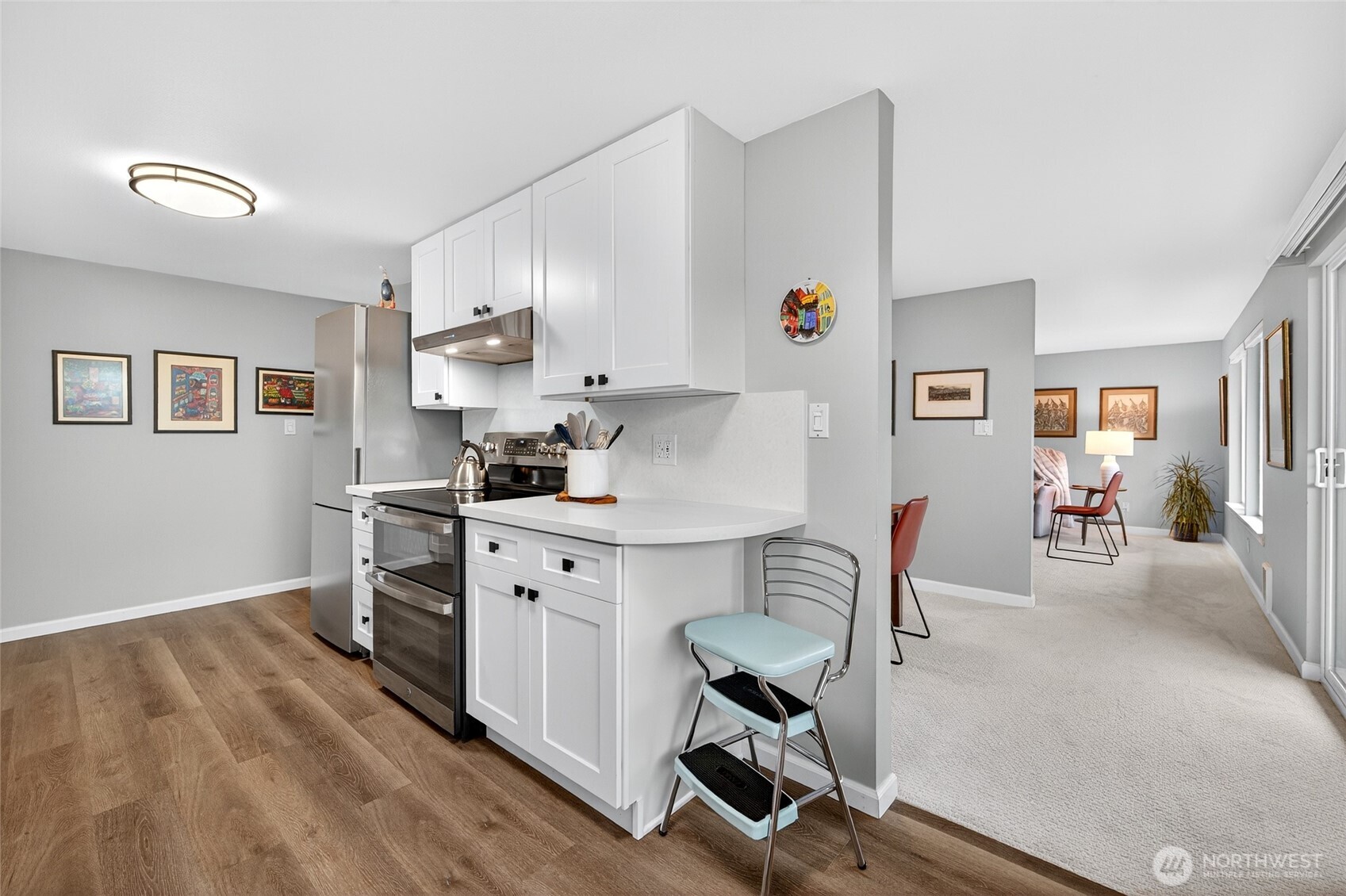 1020 5th Avenue South, Unit 2 Edmonds, WA 98020 - Photo 7 of 31